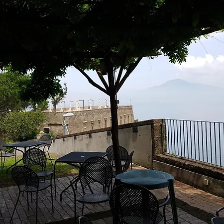 With Sea View A * Vico Equense